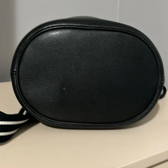 Kate spade Rosie bucket bag pebbled leather - Picture 9 of 9